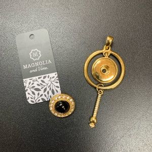 Magnolia and Vine Gold Pendant and Snap